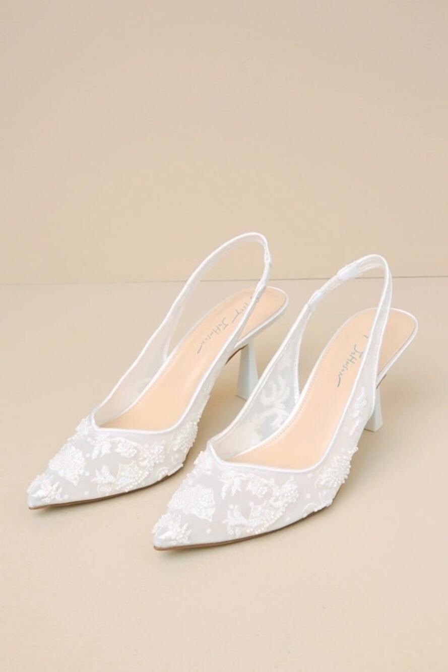 NWOT Betsey Johnson Nikki Ivory Beaded Embroidered Slingback Pumps 8